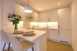 Photo 19- click for photo gallery